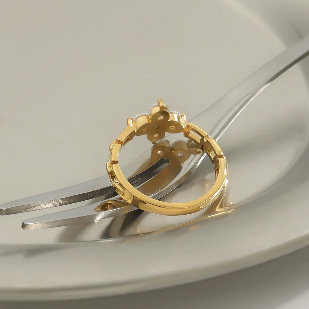 Clestine Diamond Petal Ring