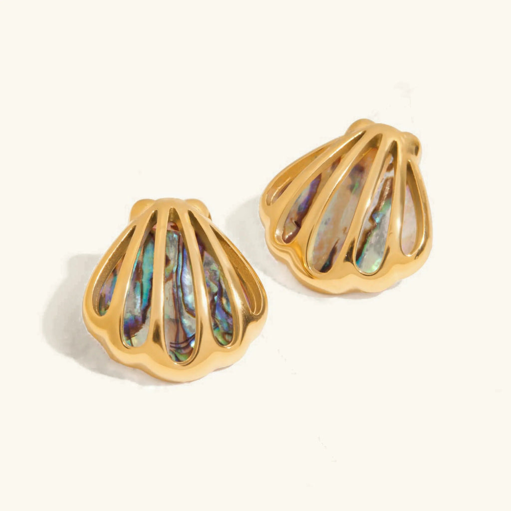 Nixie Gold Seashell Earrings